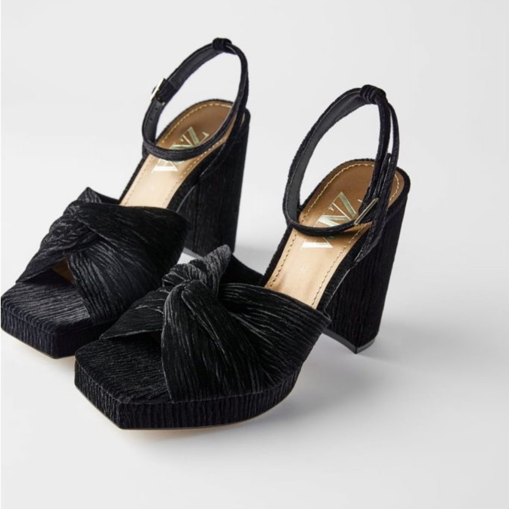 Comfortable Black Shoes